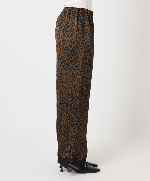 U by SPICK&SPAN(ユーバイスピックアンドスパン)の「ARCHIVE STANCE/アーカイブスタンス lace hem leopard pants(スラックス・レディース・ブラウン・FREE)」の16枚目の写真