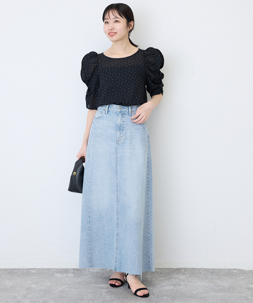 SLOBE IENA(スローブイエナ)の「《シリーズあり/》LE DENIM RADIAL FLAREデニムスカート(デニムスカート・レディース・スカイブルー・36/38)」の2枚目の写真