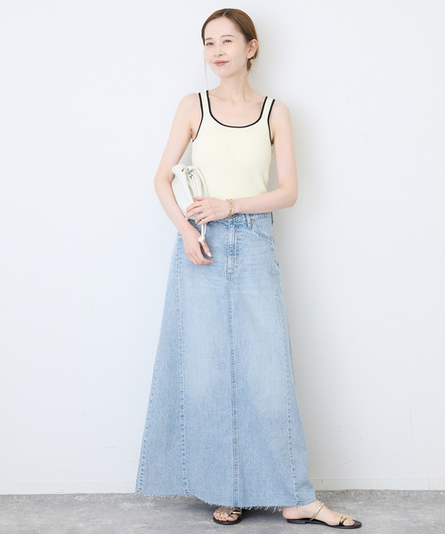SLOBE IENA(スローブイエナ)の「《シリーズあり/》LE DENIM RADIAL FLAREデニムスカート(デニムスカート・レディース・スカイブルー・36/38)」の13枚目の写真