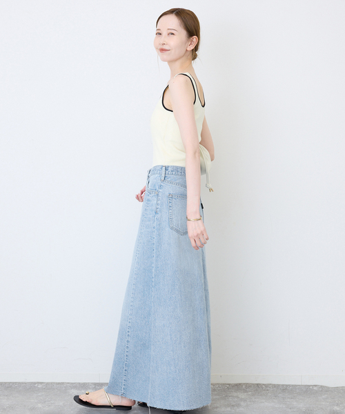 SLOBE IENA(スローブイエナ)の「《シリーズあり/》LE DENIM RADIAL FLAREデニムスカート(デニムスカート・レディース・スカイブルー・36/38)」の14枚目の写真