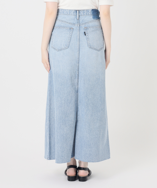 SLOBE IENA(スローブイエナ)の「《シリーズあり/》LE DENIM RADIAL FLAREデニムスカート(デニムスカート・レディース・スカイブルー・36/38)」の18枚目の写真