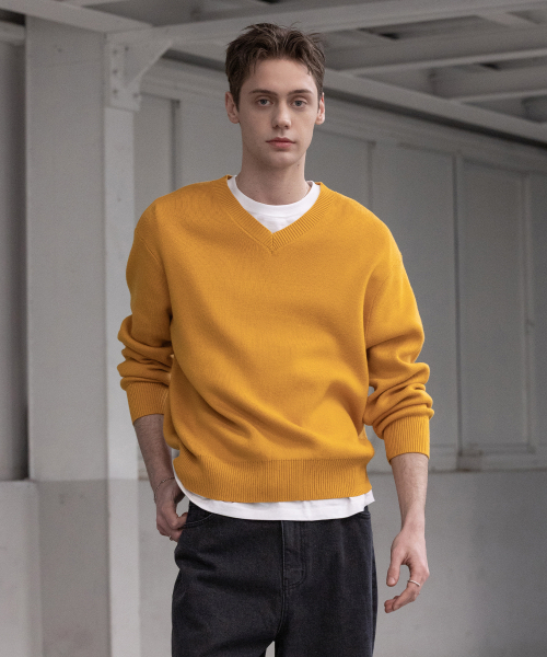 Софт‑коттон V‑neck knit [deep iero]