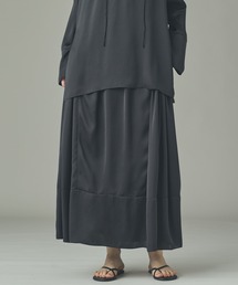 08sircus/8サーカス】グロッシーサテンプリーツスカート（スカート