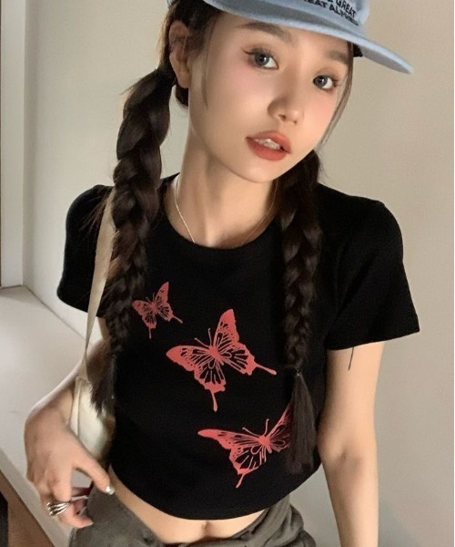 AVYL(アヴィル)の「バタフライグラフィック タイトちびTシャツ(Tシャツ/カットソー・レディース・ホワイト/ブラック・M)」の19枚目の写真