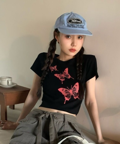 AVYL(アヴィル)の「バタフライグラフィック タイトちびTシャツ(Tシャツ/カットソー・レディース・ホワイト/ブラック・M)」の20枚目の写真