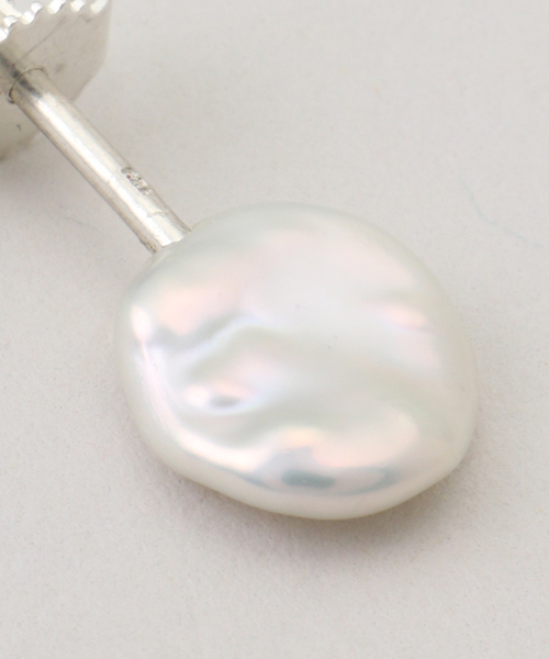 JOURNAL STANDARD(ジャーナルスタンダード)の「【MUSSELS AND MUSCLES/マッソーズアンドマッソーズ 】KESHI PEARL EARSTUD(ピアス(片耳用)・レディース・シルバー・FREE)」の6枚目の写真