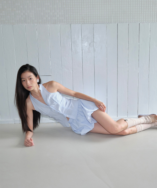 THEPORTA（ザ ポルタ）の「BLOOM SLEEVELESS SHIRT, BLUE（シャツ/ブラウス・レディース・その他・MEDIUM/SMALL）」の2枚目の写真