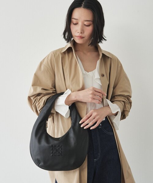 russet（ラシット）の「エンボスモノグラムサークルバッグ（トートバッグ・レディース・ブラック/ダークブラウン/ライトグレー・FREE）」の16枚目の写真