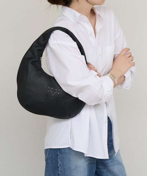 russet（ラシット）の「エンボスモノグラムサークルバッグ（トートバッグ・レディース・ブラック/ダークブラウン/ライトグレー・FREE）」の7枚目の写真