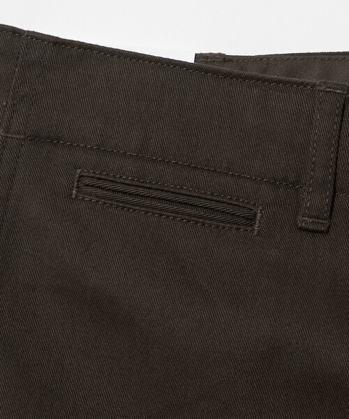 green label relaxing(グリーンレーベルリラクシング)の「アーバンスリムフィット チノパンツ S2(チノパンツ・メンズ・ダークグレー/ダークブラウン/ブラック/ベージュ・M/S/L/XL)」の20枚目の写真