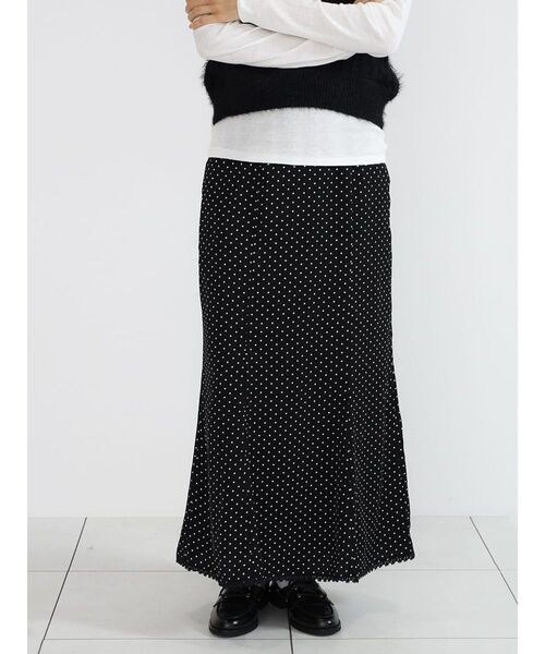 FIKA.(フィーカ)の「Dot lace trim skirt(スカート・レディース・ダークブラウン/ブラック/ベージュ・MEDIUM)」の4枚目の写真