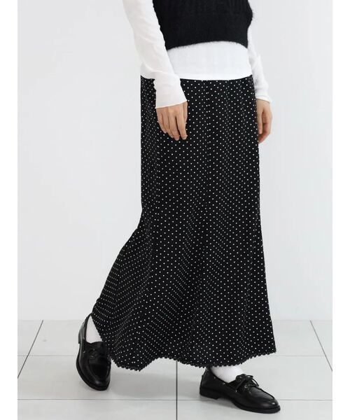 FIKA.(フィーカ)の「Dot lace trim skirt(スカート・レディース・ダークブラウン/ブラック/ベージュ・MEDIUM)」の11枚目の写真