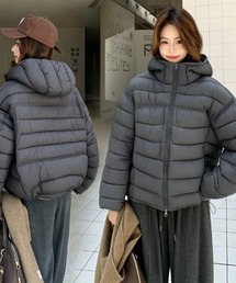 フード付きクロップドダウンジャケット
