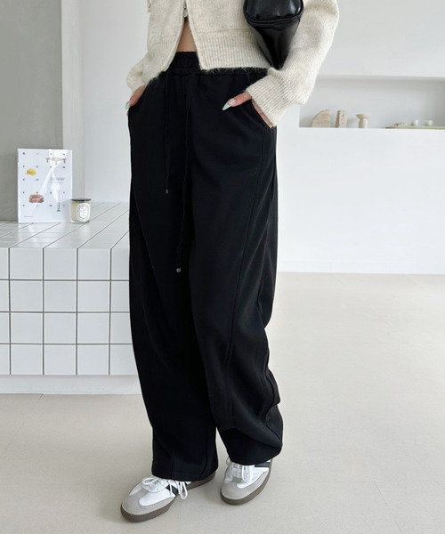 Ada.（エイダ）の「ウエストゴム ワイド ストレート スウェットパンツ（その他パンツ・レディース・ブラック/杢グレー/オートミール・FREE）」の13枚目の写真