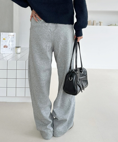 Ada.（エイダ）の「ウエストゴム ワイド ストレート スウェットパンツ（その他パンツ・レディース・ブラック/杢グレー/オートミール・FREE）」の20枚目の写真