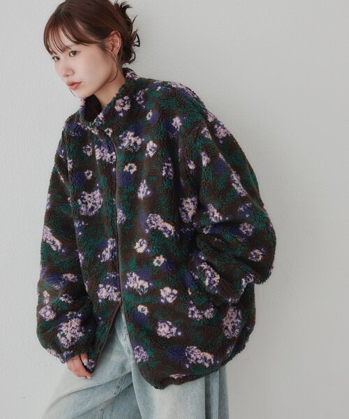 DISCOAT(ディスコート)の「【Enlude】総柄ボアリバーシブルブルゾン《ユニセックス》(その他アウター・レディース・ブラウン/ベージュ/ネイビー・MEDIUM/LARGE)」の1枚目の写真