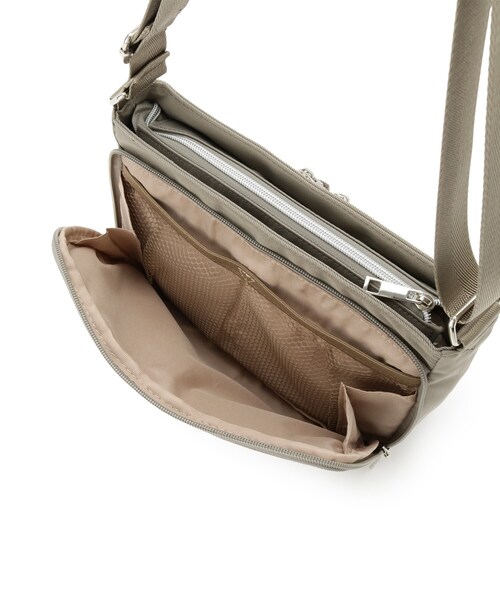 SHOO・LA・RUE(シューラルー)の「【撥水】8ポケットショルダーバッグ(ショルダーバッグ・レディース・ベージュ/ブラック/ライトパープル・00)」の21枚目の写真