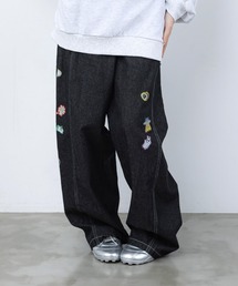 ScoLar Parity（スカラーパリティ）の「363110：シールぺたぺた風プリント デニムパンツ（デニムパンツ）」