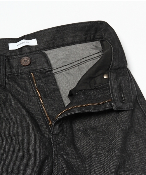 MOUSSY(マウジー)の「WAIST FIT STRAIGHT(デニムパンツ・レディース・ワンウォッシュ/ブラック・23inch/24inch/25inch/27inch/26inch)」の5枚目の写真