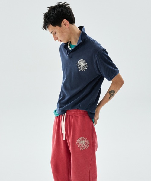 Mardi Mercredi(マルディメクルディ)の「【JEONGHAN着用】【UNISEX】JOGGER PANTS LA FLEUR PIGMENT WASHING / ユニセックス ジョガー パンツ ラ フルール ピグメント ウォッシング(スウェットパンツ・レディース・ブラック/レッド/ブルー/ネイビー・FREE)」の14枚目の写真