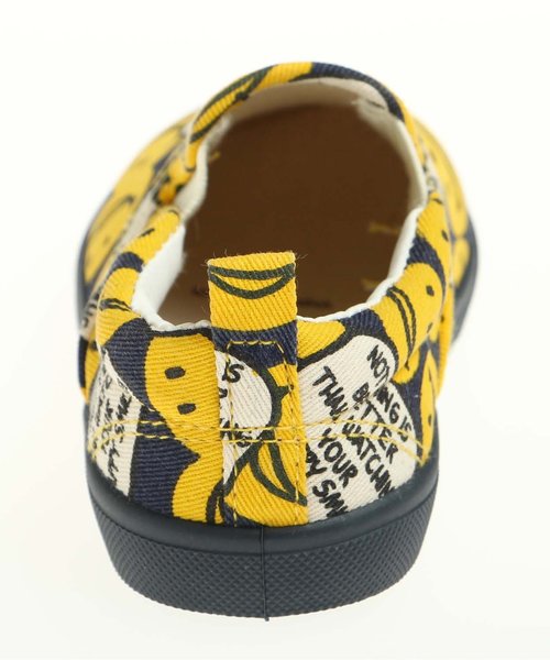 BREEZE（ブリーズ）の「FOスマイル総柄スリッポン（トドラー）（スリッポン・キッズ・ネイビー/オレンジ/キナリ・19/17/18/16）」の9枚目の写真