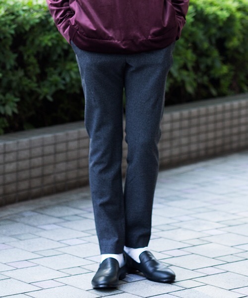 NUMBER (N)INE(ナンバーナイン)の「【NUMBER (N)INE】≪STUDIOUS限定≫ストレッチウールライクスラックス(スラックス・メンズ・グレー/ブラック・3/2/1)」の2枚目の写真