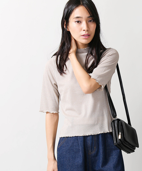 WEGO（ウィゴー）の「WEGO/ラメハイネックフリルカットソー（Tシャツ/カットソー・レディース・ライトブラウン/シルバー/ブラック/ロイヤルブルー/ピンク/ブラック系その他・FREE）」の4枚目の写真