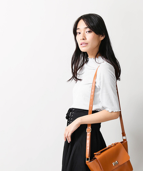 WEGO（ウィゴー）の「WEGO/ラメハイネックフリルカットソー（Tシャツ/カットソー・レディース・ライトブラウン/シルバー/ブラック/ロイヤルブルー/ピンク/ブラック系その他・FREE）」の19枚目の写真