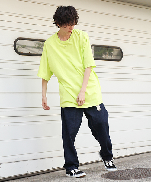 kutir（クティール）の「SUPER BIG TEE / スーパービッグTシャツ（Tシャツ/カットソー・メンズ・ホワイト/ブラック/オレンジ/イエロー・MEDIUM/LARGE）」の15枚目の写真