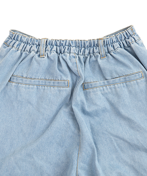 PUNYUS(プニュズ)の「折り返しクラッシュデニムパンツ(デニムパンツ・レディース・ライトインディゴブルー/インディゴブルー・1/2/3/4)」の10枚目の写真