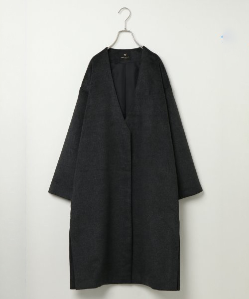 VENCEEXCHANGE（ヴァンスエクスチェンジ）の「Vネックノーカラーコート（チェスターコート・レディース・チャコールグレー/ブラック/ブラウン系その他・MEDIUM）」の3枚目の写真