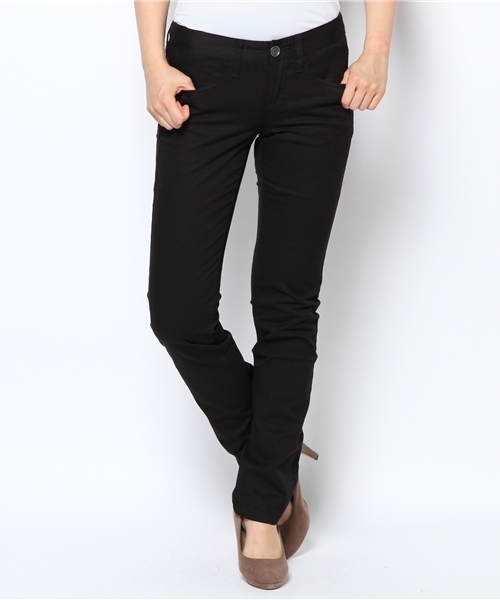 GIORDANO（ジョルダーノ）の「ローライズスリムテーパードチノ（チノパンツ・レディース・ダークベージュ/カーキ/グレー/ブラック/ブラウン・24inch/25inch/26inch/27inch/28inch/29inch/30inch/32inch）」の2枚目の写真