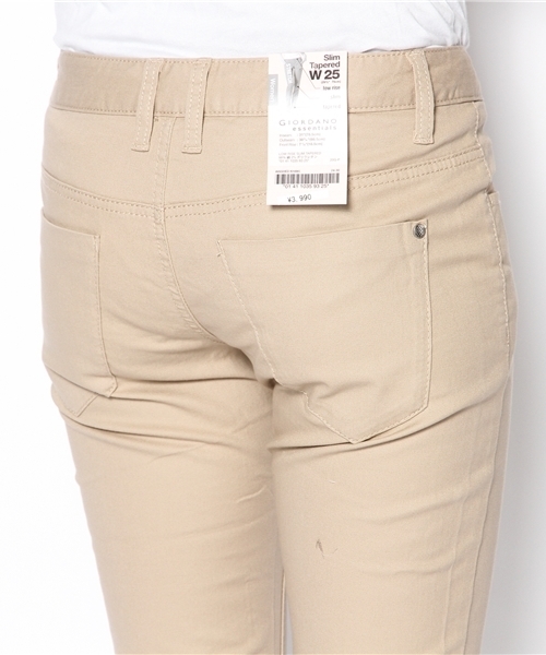GIORDANO（ジョルダーノ）の「ローライズスリムテーパードチノ（チノパンツ・レディース・ダークベージュ/カーキ/グレー/ブラック/ブラウン・24inch/25inch/26inch/27inch/28inch/29inch/30inch/32inch）」の9枚目の写真