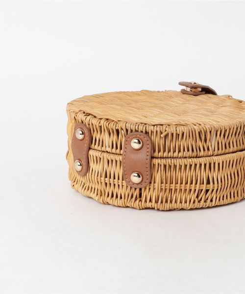 INTERPLANET（インタープラネット）の「ラタンラウンドポシェット（ショルダーバッグ・レディース・ブラック/キャメル・フリー）」の3枚目の写真