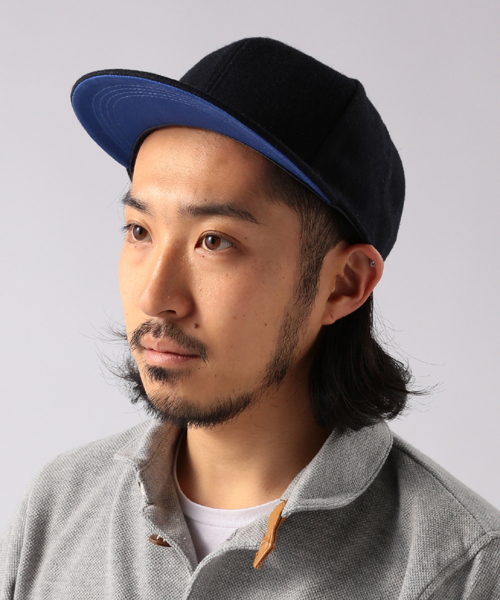 BEAMS（ビームス）の「□BEAMS / SLメルトンFLAT CAP（キャップ・メンズ・グレー/ネイビー/その他1・ONE SIZE）」の3枚目の写真