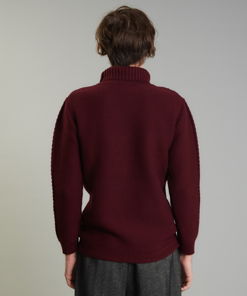 5351 POUR LES HOMMES(ゴーサンゴーイチプールオム)の「ルーガ タートルネックニット(ニット/セーター・メンズ・ブルー/ホワイト/ブラック/グレー/ワイン・44/46/48)」の15枚目の写真