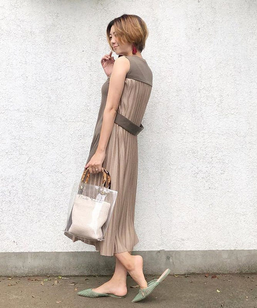 shopnikoniko（ショップニコニコ）の「バンブークリアバッグビニールバッグ（ハンドバッグ・レディース・ブラック/アイボリー・フリー）」の20枚目の写真