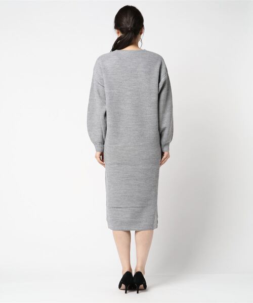 STYLEBLOCK(スタイルブロック)の「鹿の子編みサイドスリットバルキーニットワンピース(ワンピース・レディース・ブラック/オフホワイト/モカ/杢グレー/オレンジ系その他/ライトベージュ・M)」の8枚目の写真