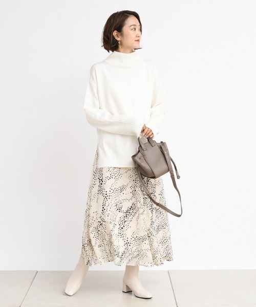 DouDou（ドゥドゥ）の「タートルプルオーバー（ニット/セーター・レディース・オフホワイト/ベージュ/バイオレット・FREE）」の18枚目の写真