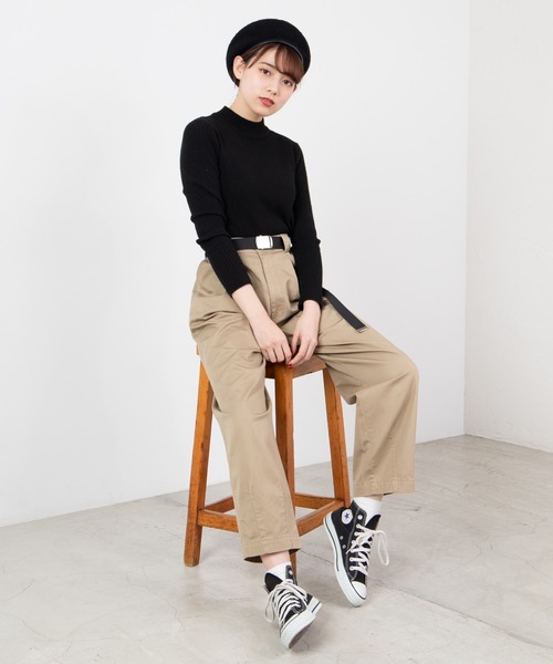 WEGO(ウィゴー)の「WEGO/【2点セット】チノベルト付きワイドテーパードパンツ(チノパンツ・レディース・ブラック/ベージュ・FREE)」の4枚目の写真