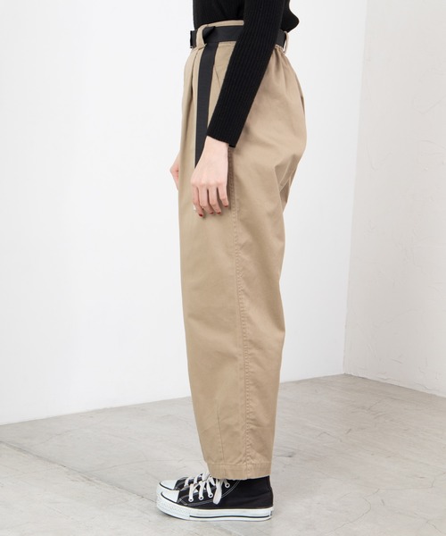 WEGO(ウィゴー)の「WEGO/【2点セット】チノベルト付きワイドテーパードパンツ(チノパンツ・レディース・ブラック/ベージュ・FREE)」の10枚目の写真