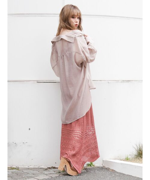 dazzlin（ダズリン）の「シアーサマーオーバーシャツ【シースルーブラウス】（シャツ/ブラウス・レディース・オフホワイト/ベージュ/グリーン/オレンジ・FREE）」の11枚目の写真