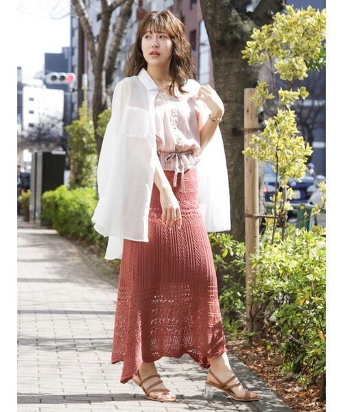 dazzlin（ダズリン）の「シアーサマーオーバーシャツ【シースルーブラウス】（シャツ/ブラウス・レディース・オフホワイト/ベージュ/グリーン/オレンジ・FREE）」の20枚目の写真