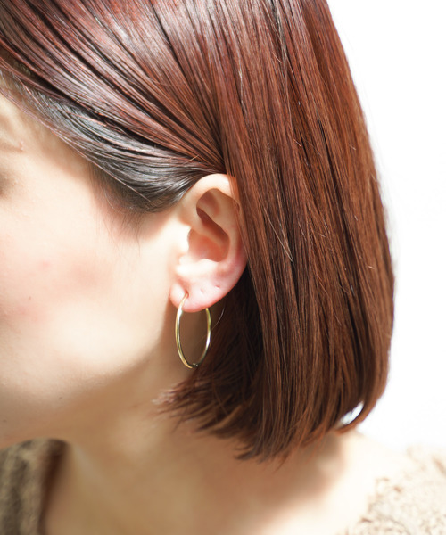 INNOCENT(イノセント)の「ブラス 28㎜フープイヤリング(イヤリング・レディース・シルバー/ゴールド・FREE)」の1枚目の写真
