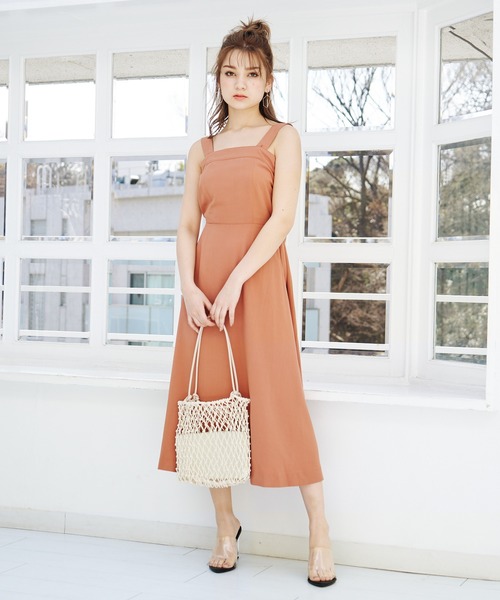 SPIRALGIRL（スパイラルガール）の「２ｗａｙバックリボンワンピース（ワンピース・レディース・ベージュ/ブラウン/カーキ・FREE）」の4枚目の写真