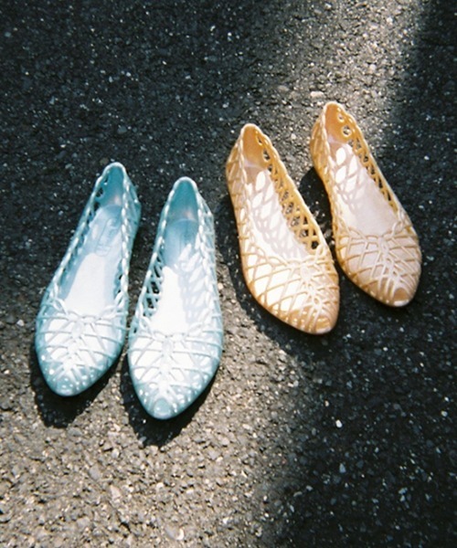 Casselini（キャセリーニ）の「【直営店限定】Casselini(キャセリーニ)ポケッターシューズ（サンダル・レディース・クリア/サックスブルー/ピンク/ゴールド/イエロー/ブルー・M/L/S/LL）」の9枚目の写真