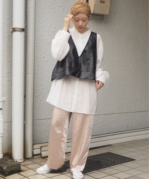 tiptop（ティップトップ）の「2020AW レザー深Vネックベスト（ベスト・レディース・アイボリー/ブラック/グリーン・FREE）」の11枚目の写真