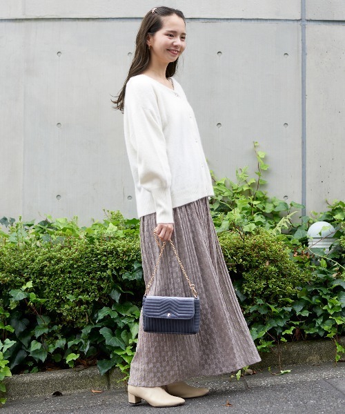 flower(フラワー)の「フラッフニットカーディガン(カーディガン/ボレロ・レディース・ブラウン/グレー/ピンク/ブルー/アイボリー・FREE)」の21枚目の写真