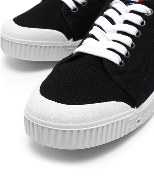 Demi-Luxe BEAMS（デミルクス ビームス）の「SPRING COURT / スニーカー "G2 CLASSIC W CANVAS"（スニーカー・レディース・ブラック/ホワイト・40/38/39/35/37/36）」の6枚目の写真