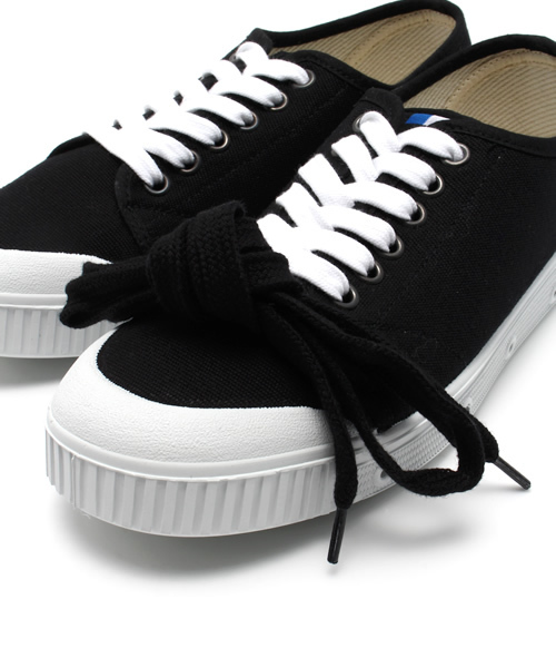 Demi-Luxe BEAMS（デミルクス ビームス）の「SPRING COURT / スニーカー "G2 CLASSIC W CANVAS"（スニーカー・レディース・ブラック/ホワイト・40/38/39/35/37/36）」の3枚目の写真